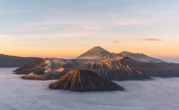 TOUR MALANG–BROMO (3H 2M) TOUR MALANG–BROMO (3H 2M)