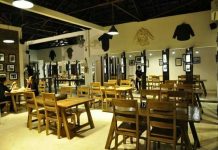 Rumah Tjilik Riwut, Destinasi Wisata Kuliner Palangkaraya yang Unik